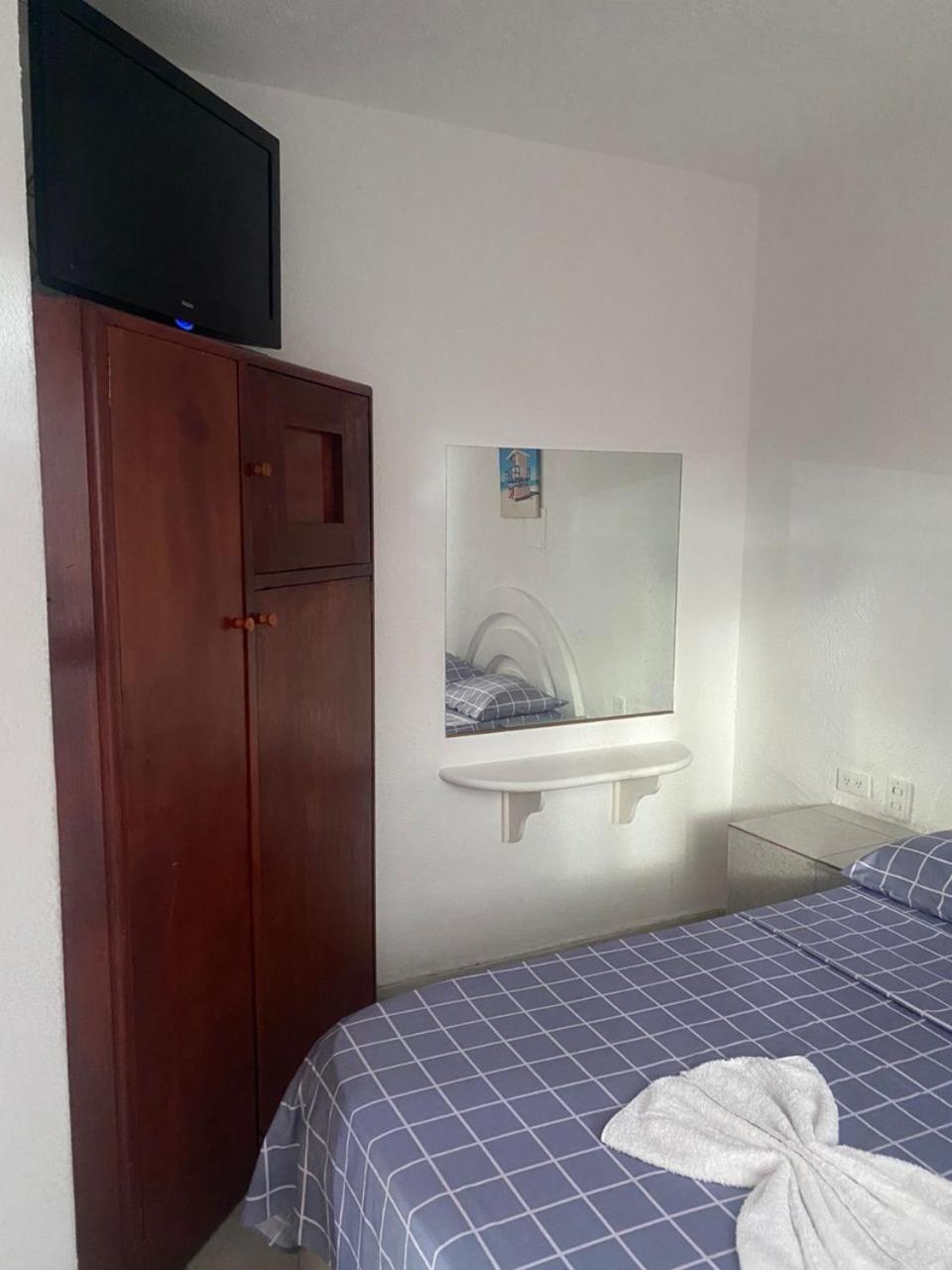 Catia La Mar Hotel Brisas Del Mar 2022 מראה חיצוני תמונה