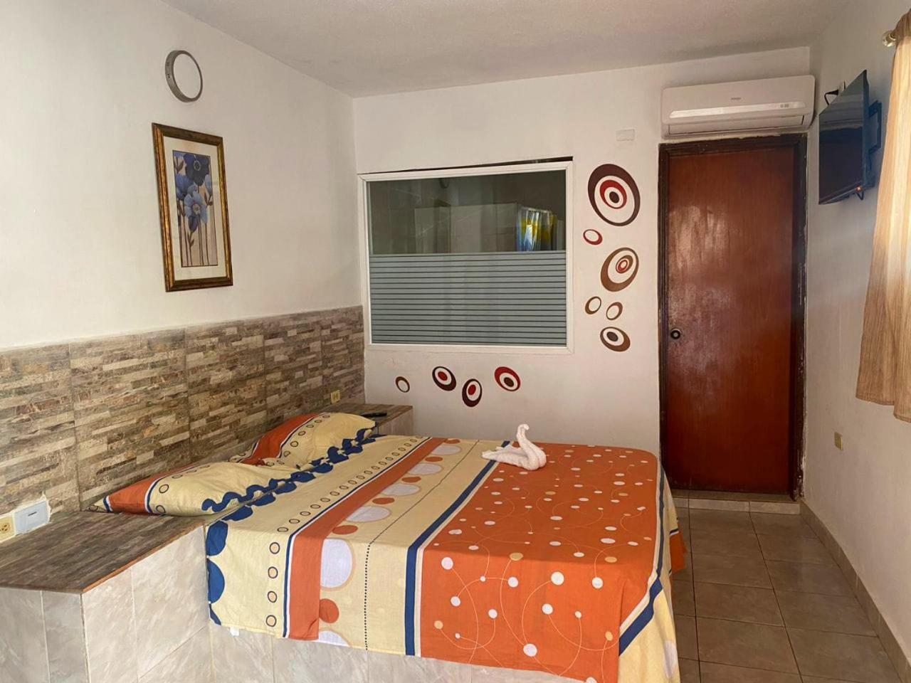 Catia La Mar Hotel Brisas Del Mar 2022 מראה חיצוני תמונה